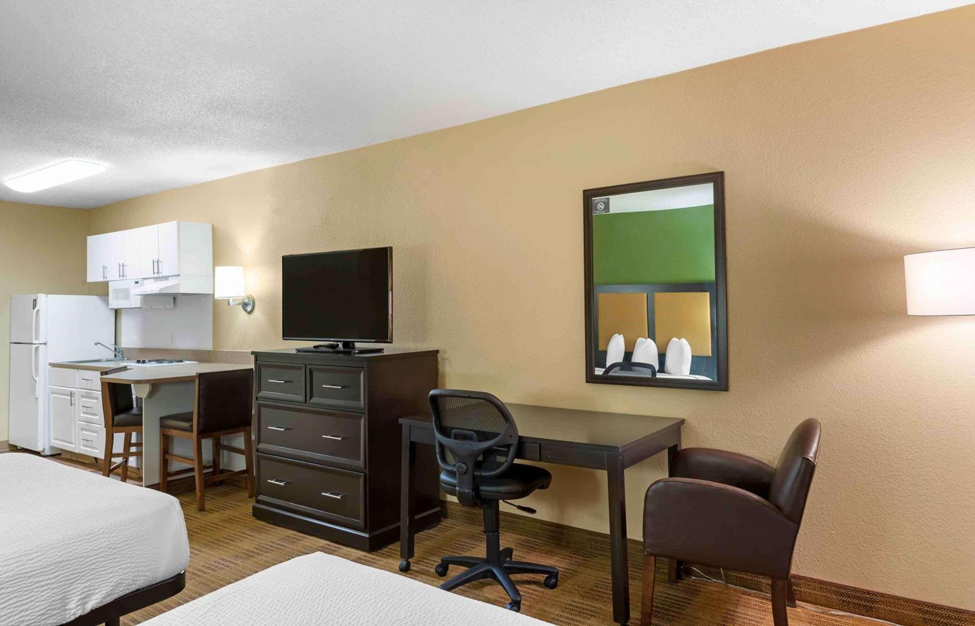 Extended Stay America Suites - North Chesterfield - Arboretum Ричмънд Екстериор снимка
