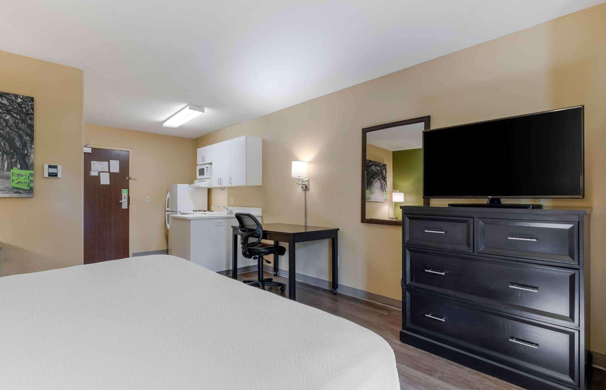 Extended Stay America Suites - North Chesterfield - Arboretum Ричмънд Екстериор снимка